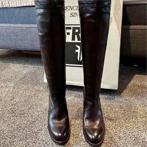 FRYE BOOTS